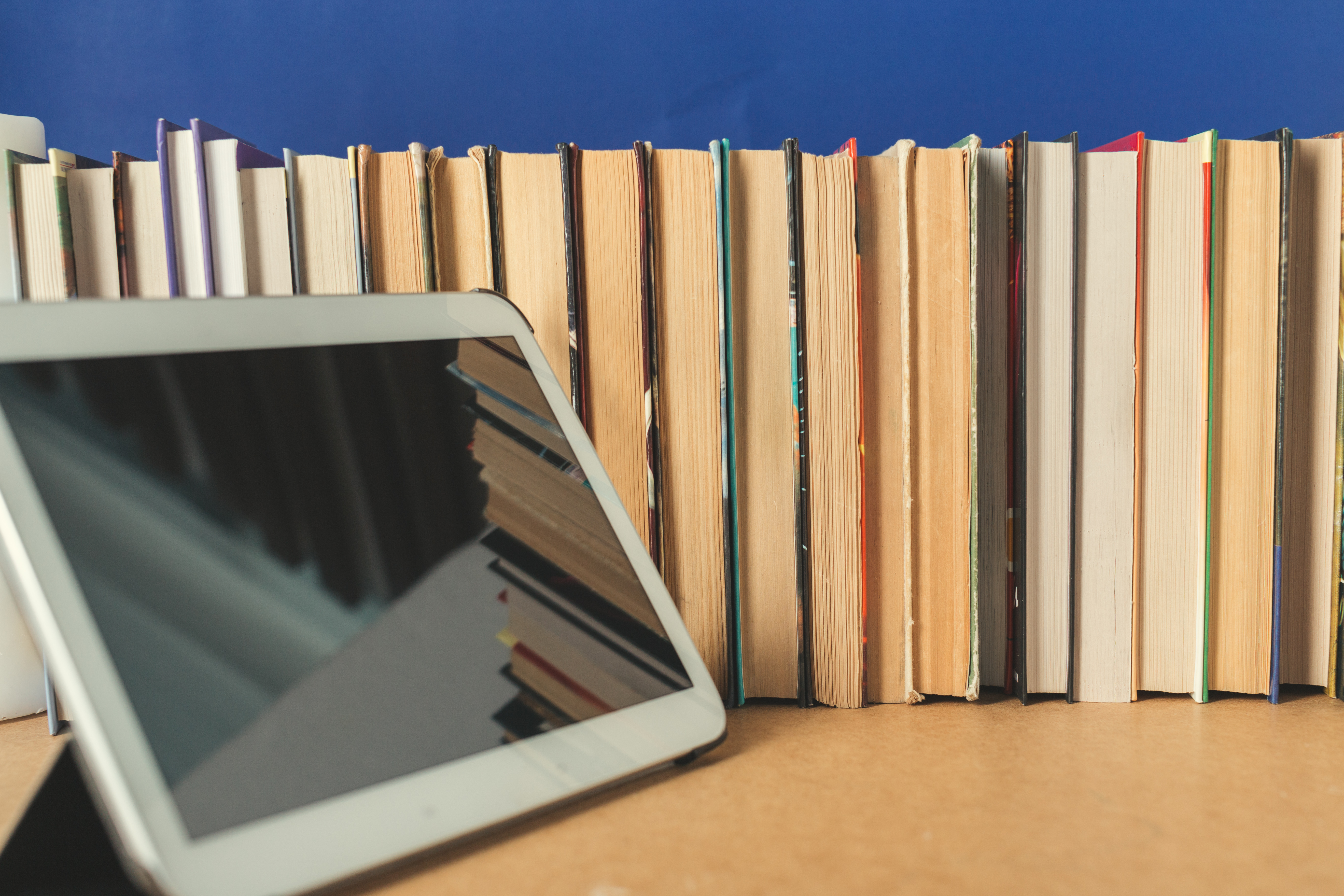 composition-with-books-table